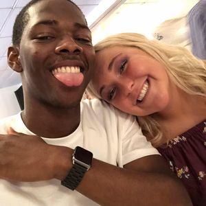 Meet your Posher, Sidney